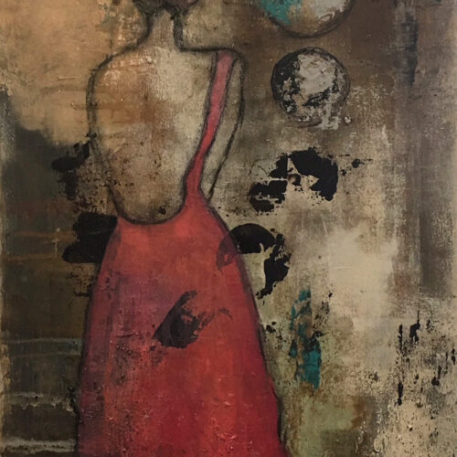 Das Gemälde Rückenfrei zeigt eine Frau in einem roten rückenfreien Kleid von hinten. Sie trägt einen braunen Dutt. Der Hintergrund ist in gedeckten Brauntönen geheimnisvoll gestaltet.